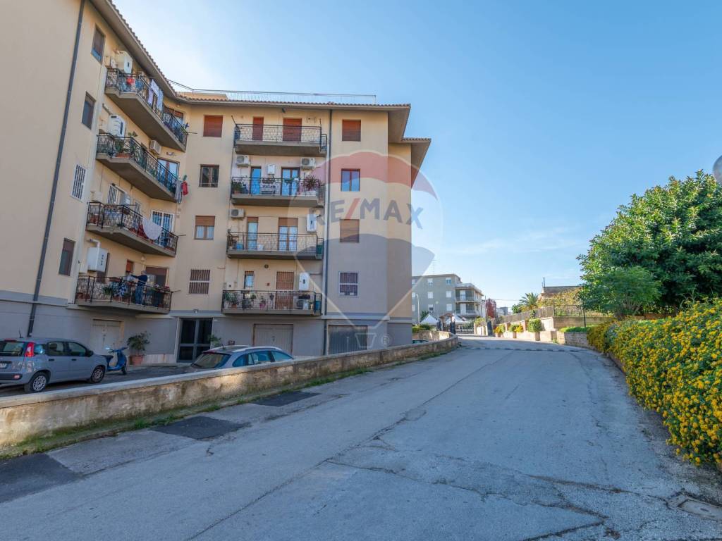 Appartamento a Siracusa in via Necropoli Grotticelle, 16 - Foto 3