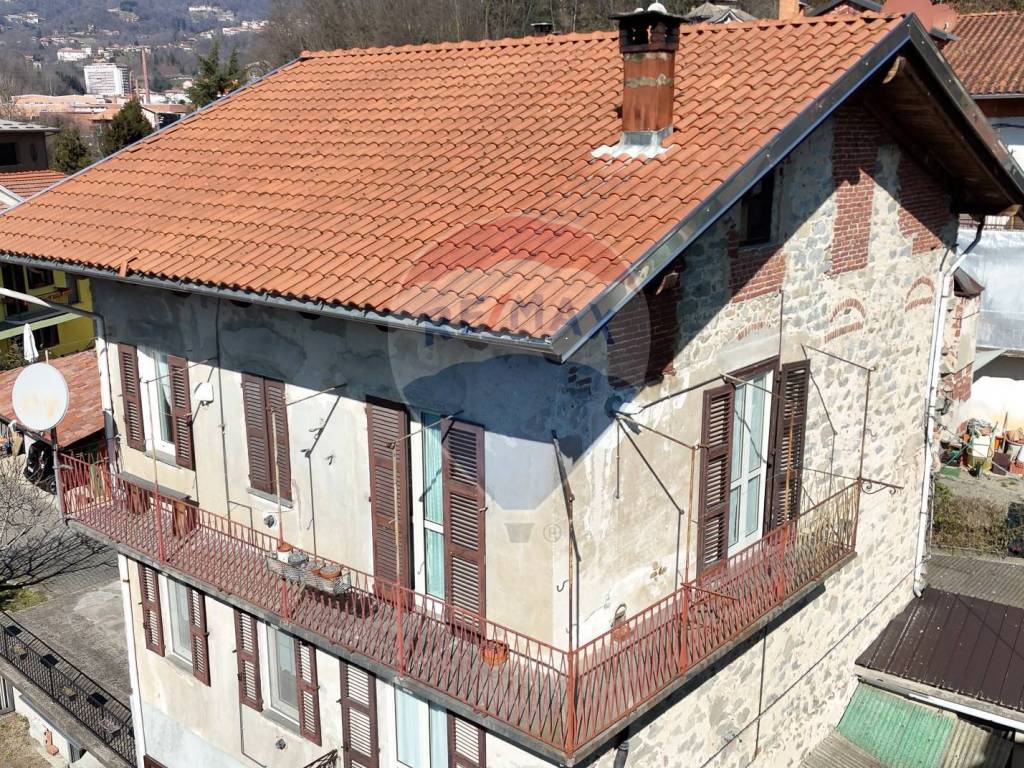 Casa indipendente a Valdilana in FRAZIONE FALCERO, 75 - Foto 3