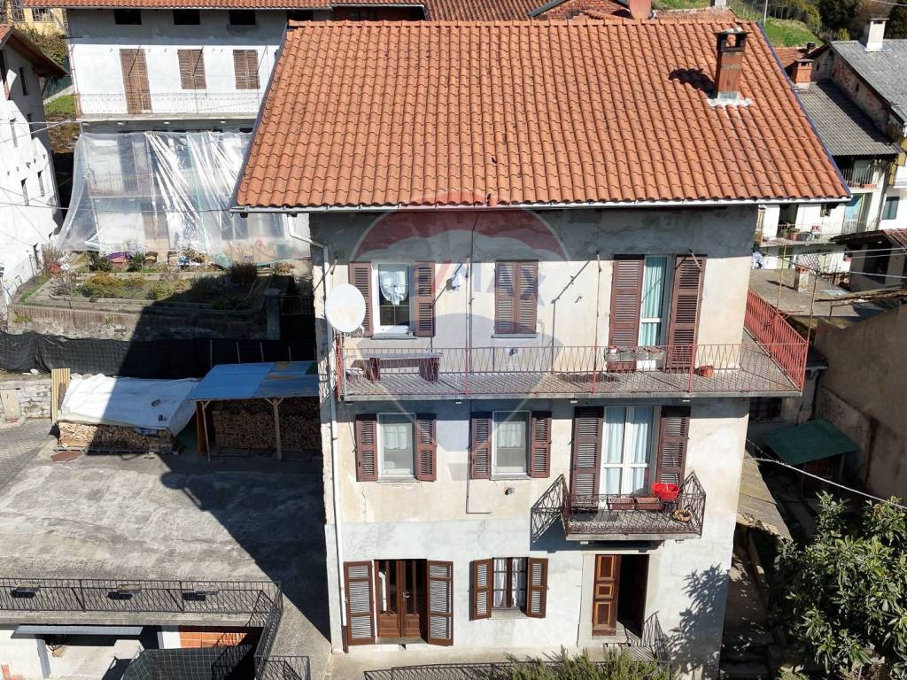 Casa indipendente a Valdilana in FRAZIONE FALCERO, 75 - Foto 4