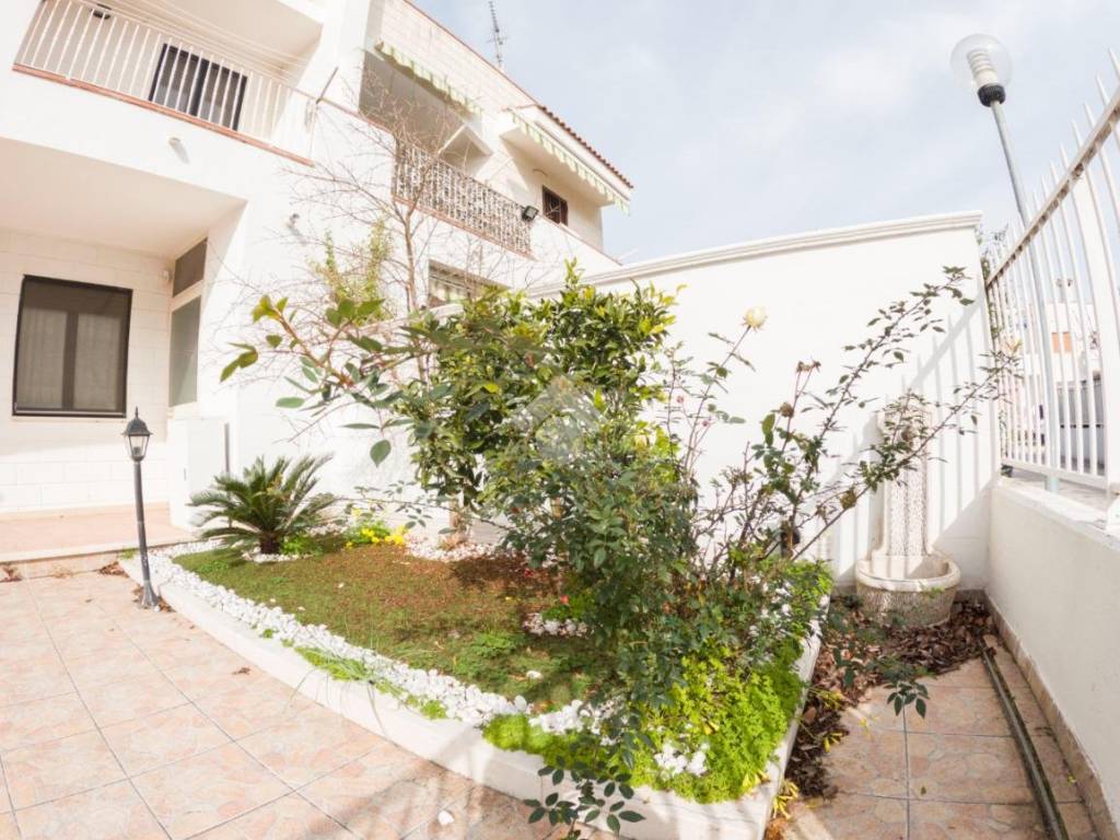 Villetta a schiera a Manfredonia in Via dei cormorani - Foto 3