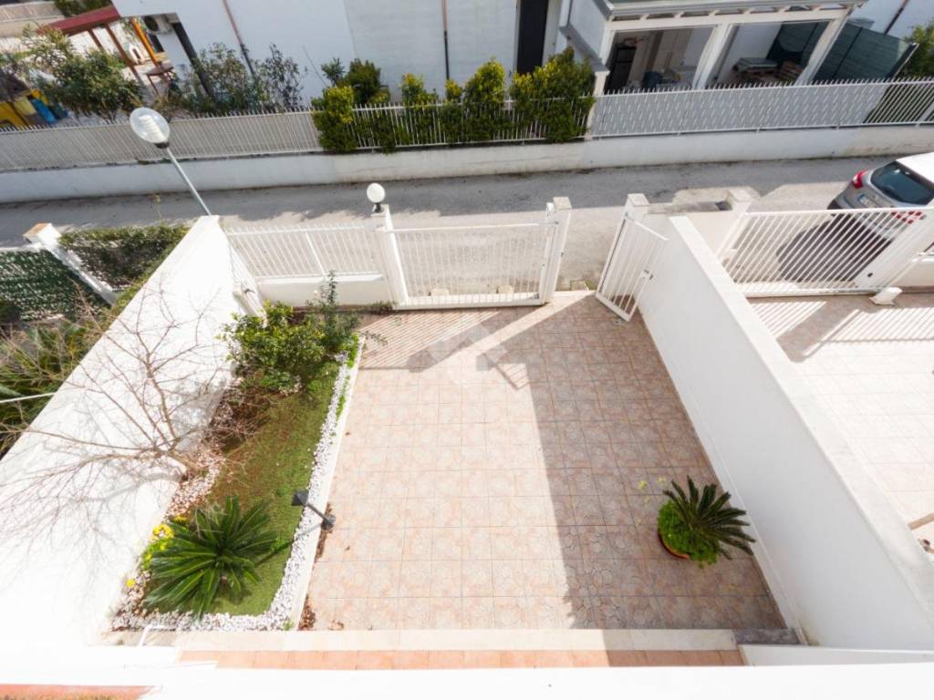 Villetta a schiera a Manfredonia in Via dei cormorani - Foto 5