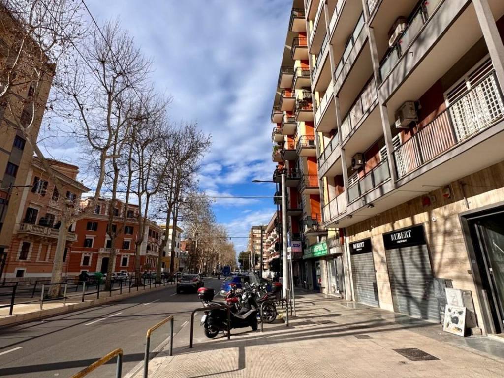 Appartamento a Bari in Viale della Repubblica, 82 - Foto 3