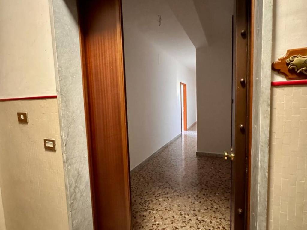 Appartamento a Bari in Viale della Repubblica, 82 - Foto 4