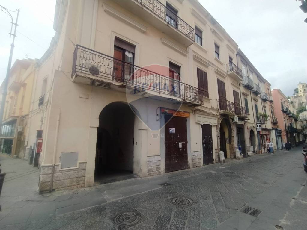 Immobile a Sarno in Piazza 4 Novembre, 1 - Foto 2