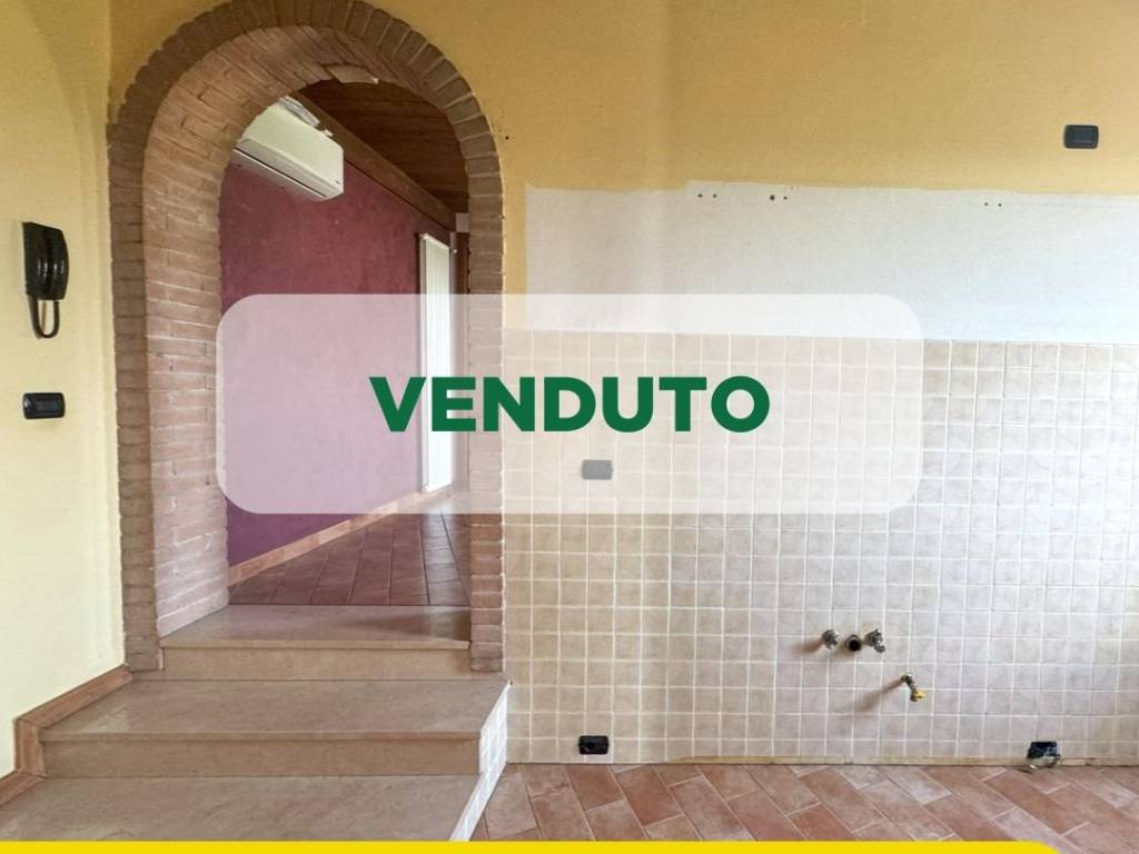 Appartamento a Montecchia di crosara in Piazza Umberto I - Foto 5