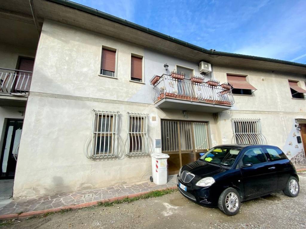 Appartamento a Serravalle pistoiese in Via Provinciale Montalbano, 460 - Foto 4