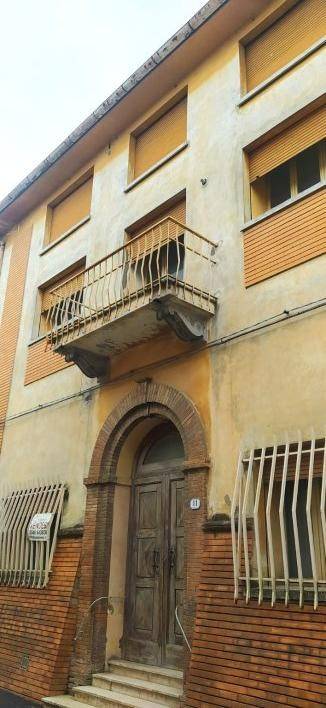 Palazzo / stabile a Bagnacavallo in Via Trento e Trieste, 11 - Foto 2
