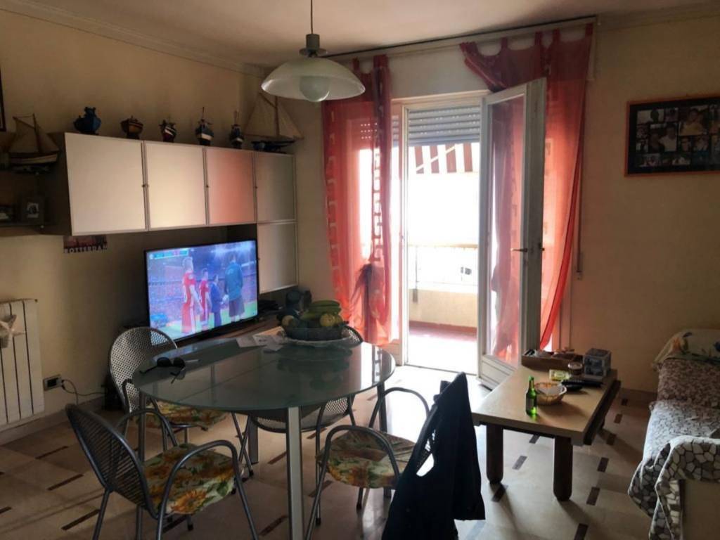Appartamento a Ventimiglia in Passeggiata Trento e Trieste, 1 - Foto 2