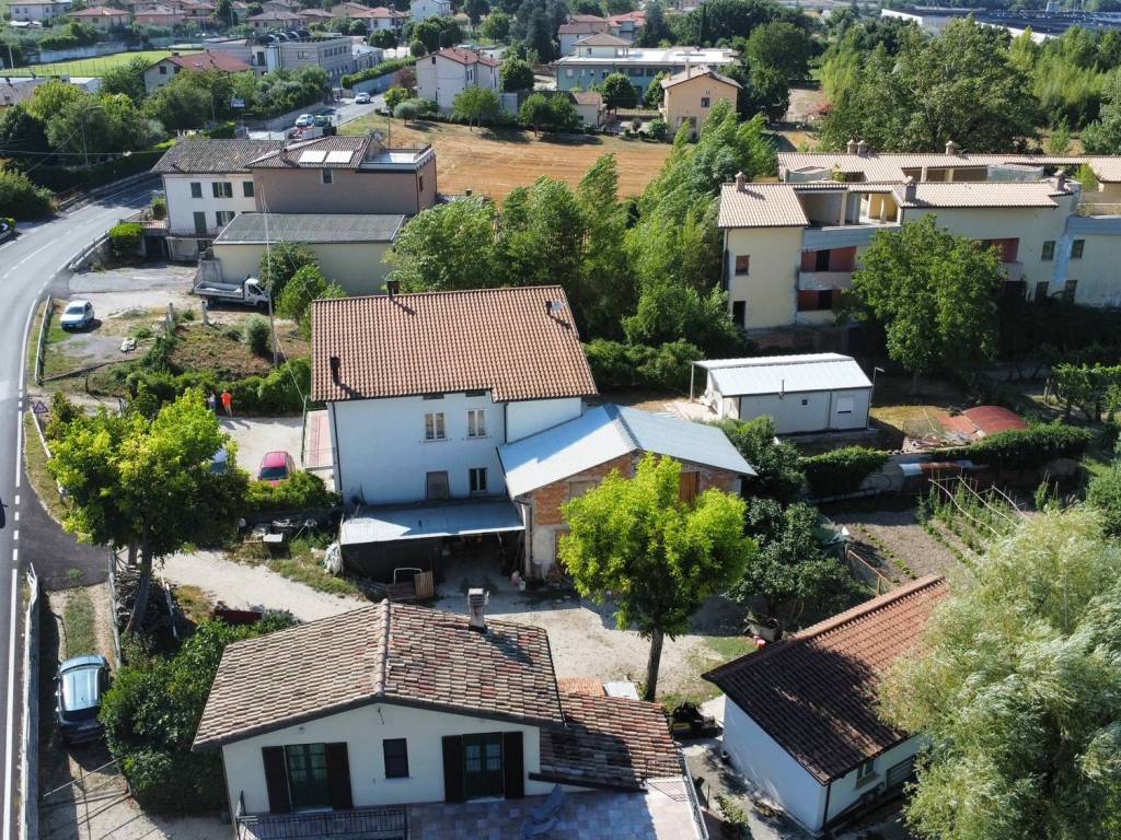 Villa a Nocera umbra in Via Stazione Gaifana, 21 - Foto 5