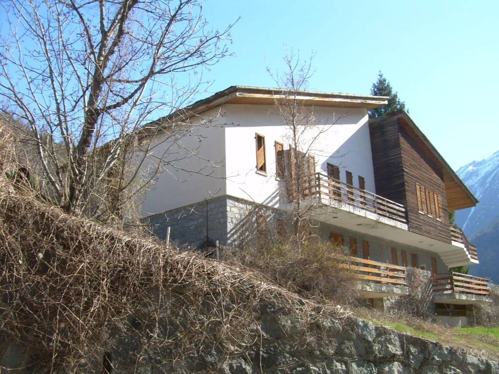 Palazzo / stabile a Valpelline in Frazione Cleyva 12/13 - Foto 3