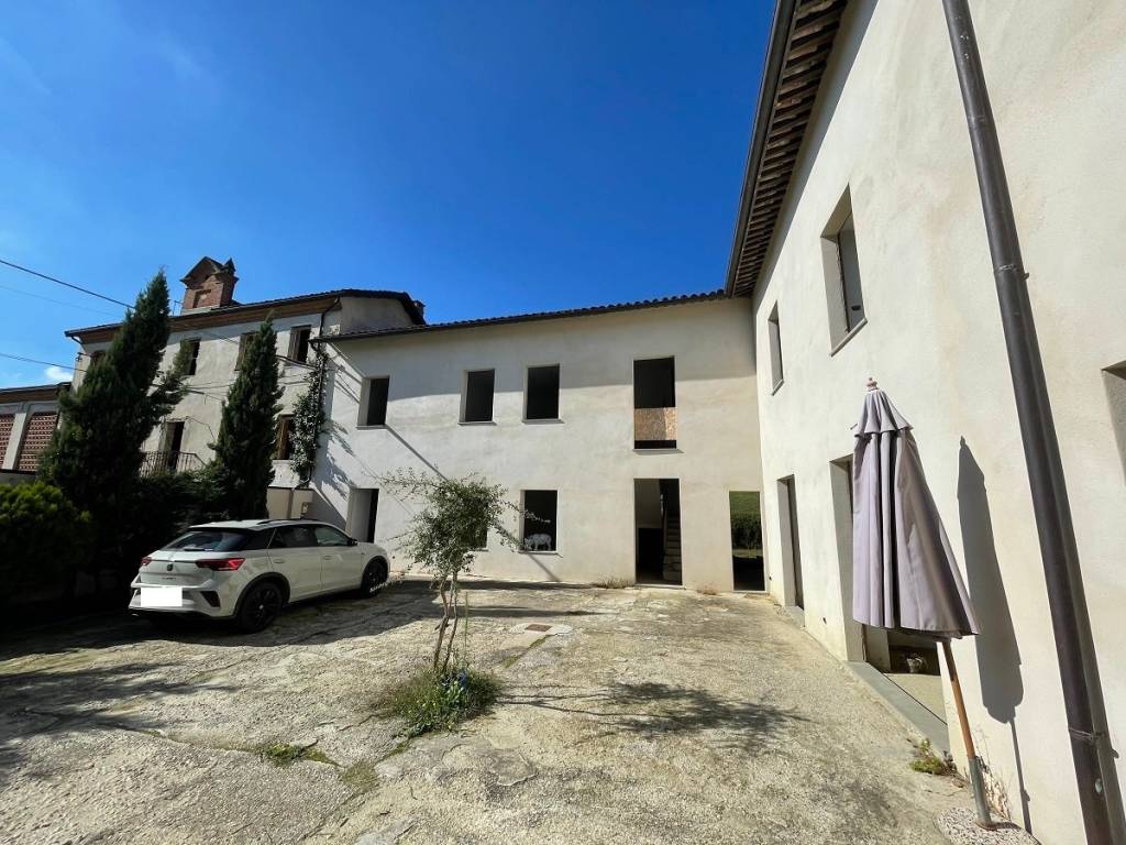 Rustico / casale a Castagnole delle lanze in Località Castelletto, 3 - Foto 2