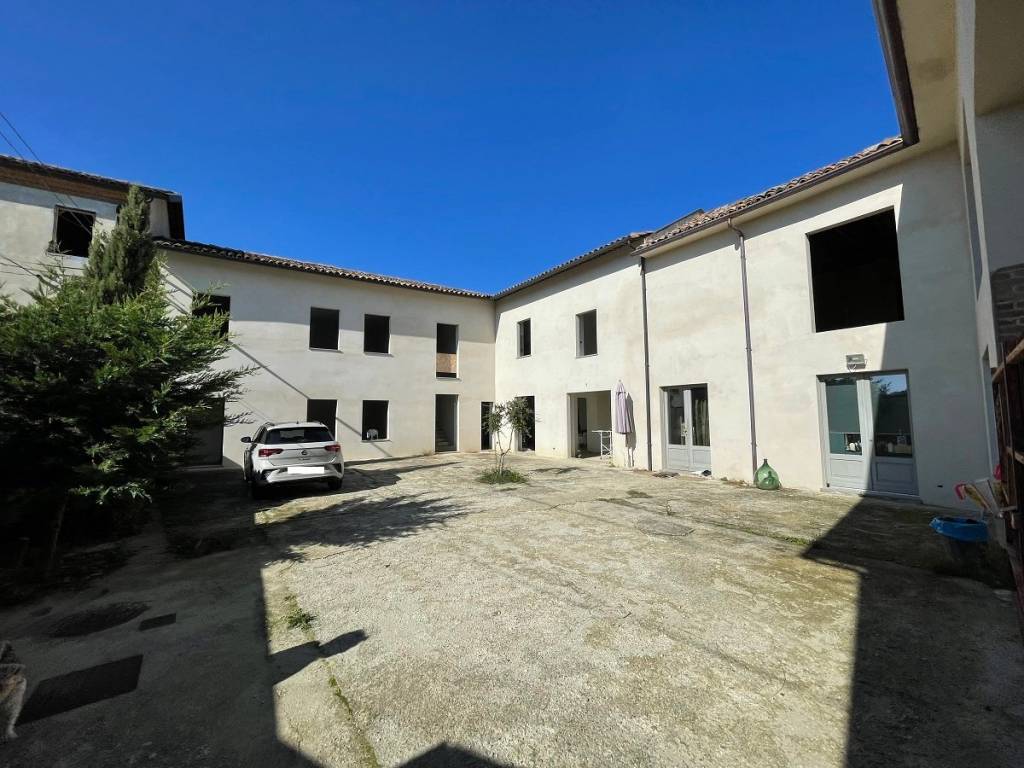 Rustico / casale a Castagnole delle lanze in Località Castelletto, 3 - Foto 4