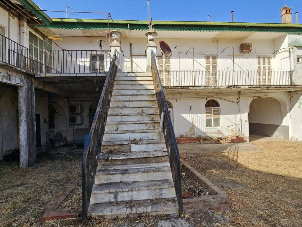 Appartamento a Iglesias in Piazza Quintino Sella, 33 - Foto 3