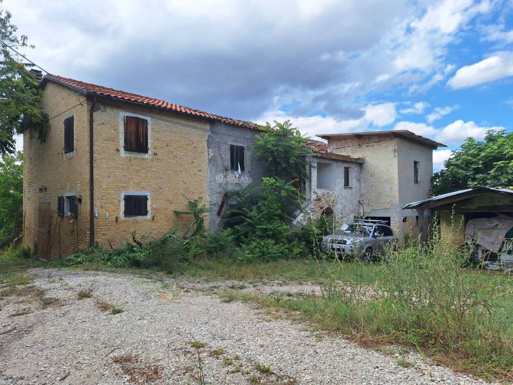 Rustico / casale a Spinetoli in via pietro nenni, 7 - Foto 5
