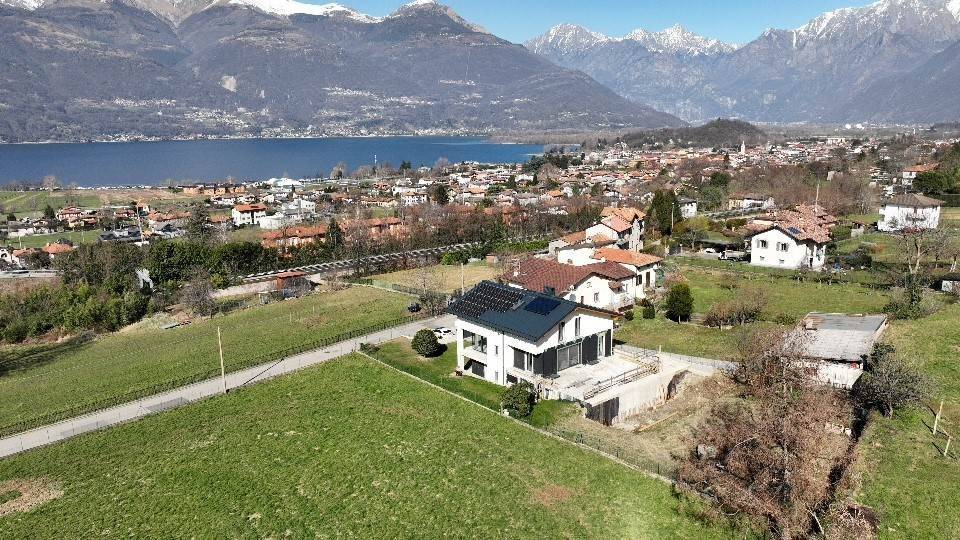 Villa a Colico in Via Vicolo ai Monti 21 - Foto 3
