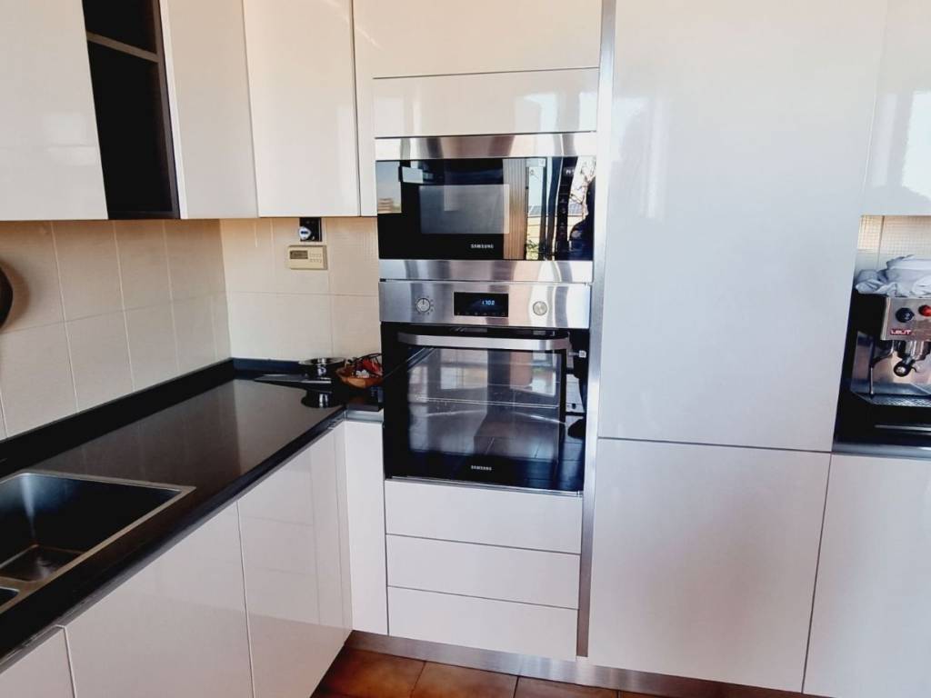 Appartamento a Riccione in Viale Trebaci - Foto 3