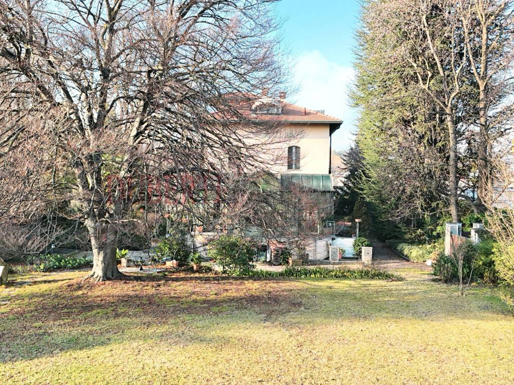 Villa a Castronno in Via Gazza - Foto 5