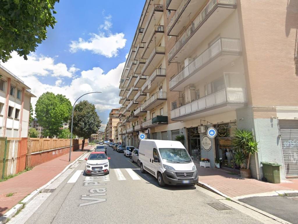 Box / garage a Avellino in Via Piave, 44 - Foto 3