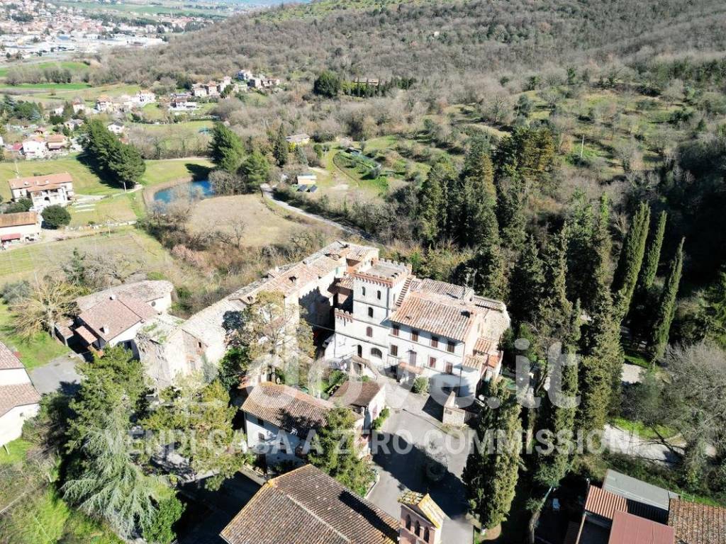 Palazzo / stabile a Piegaro in Macereto Alto - Foto 2