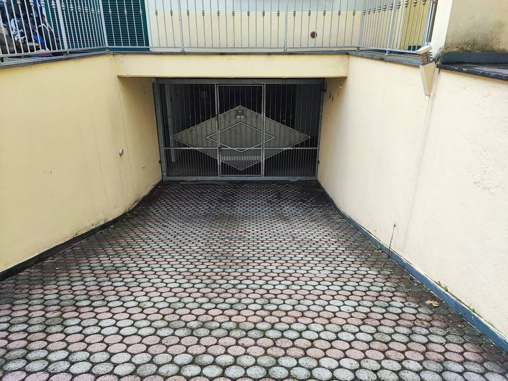 Box / garage a La spezia in Via del Canaletto, 307 - Foto 2