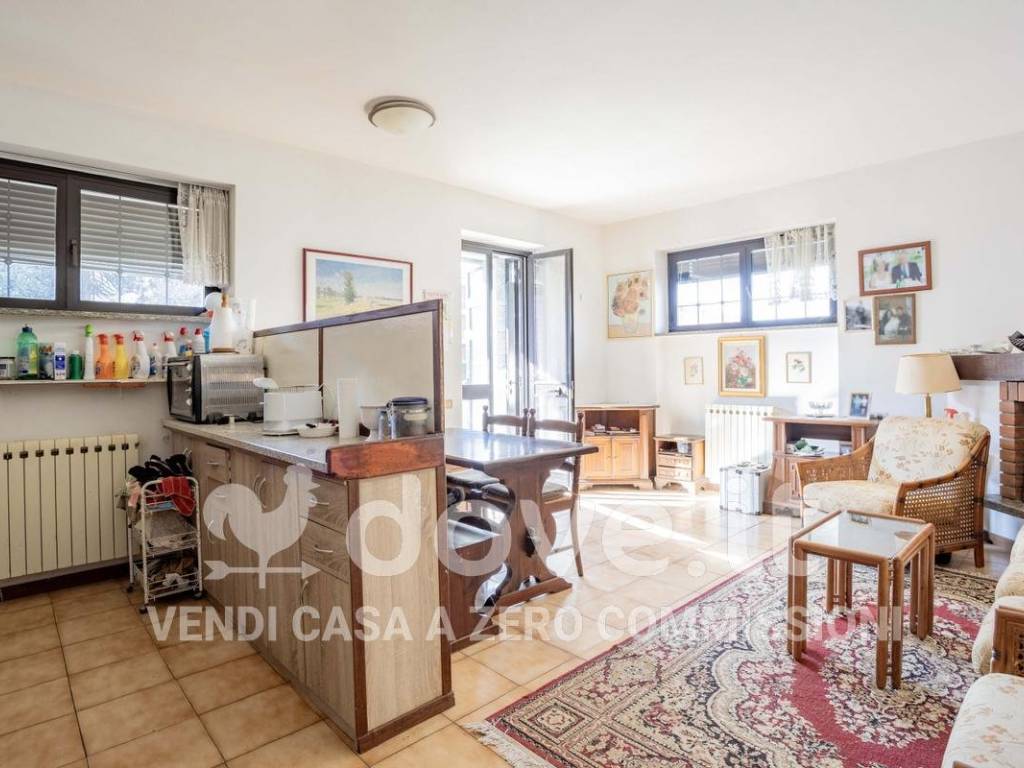 Appartamento a Cuvio in Via Erminia Maggi, 22 - Foto 4