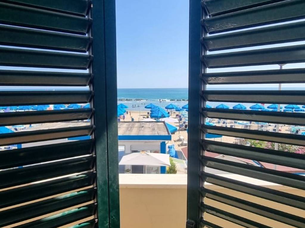 Appartamento a Francavilla al mare in Viale Cristoforo Colombo, 83 - Foto 3