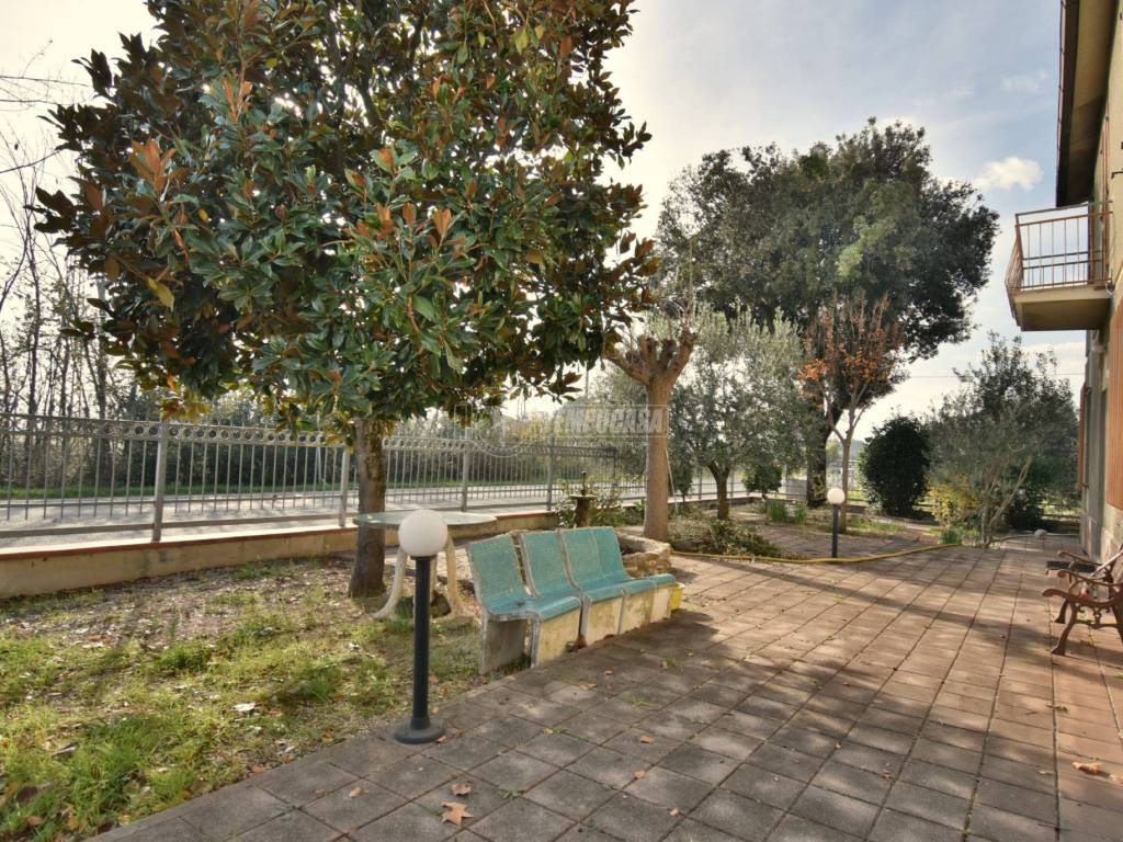 Villa a Pollenza in Contrada Piane di Chienti - Foto 2