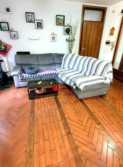 Appartamento a Capolona in Piazza Martiri della Libertà - Foto 5
