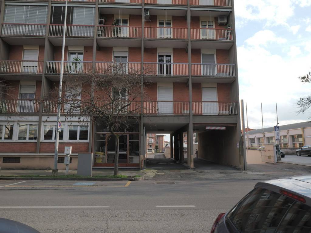 Appartamento a Biella in Viale Macallè, 43 - Foto 2