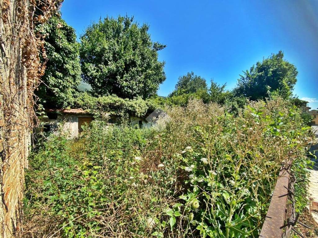 Terreno a Gualdo tadino in Frazione Rigali, 19 - Foto 5