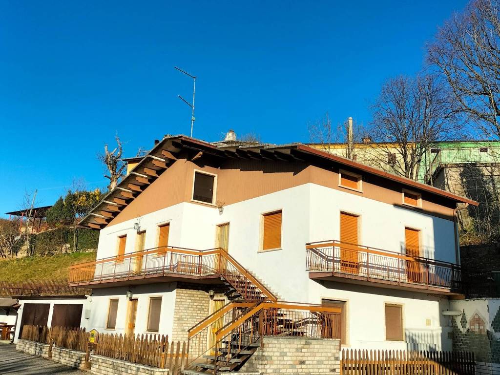 Palazzo / stabile a Erbezzo in Via Fasani di Sopra - Foto 3