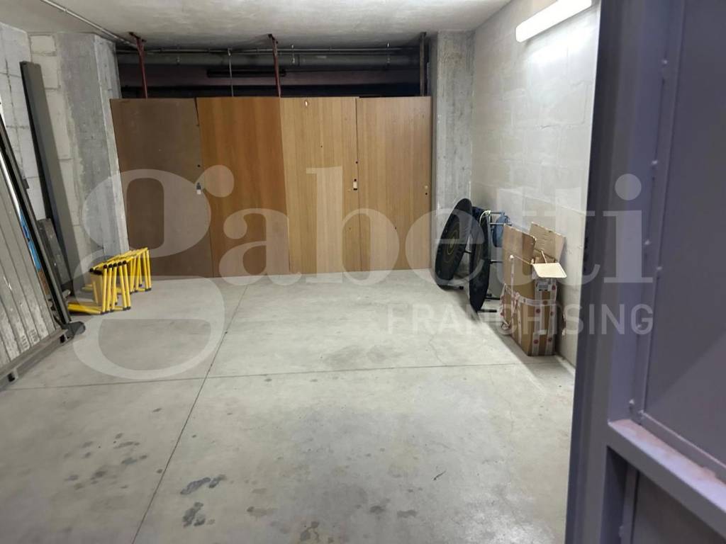 Box / garage a Canosa di puglia in Via Giorgio Boris Giuliano, 20 - Foto 3
