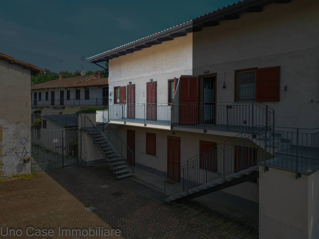 Appartamento a Roppolo in Via Lavatoio, 22 - Foto 2