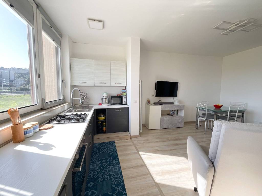 Appartamento a Cagliari in Via San Tommaso d'Aquino - Foto 4