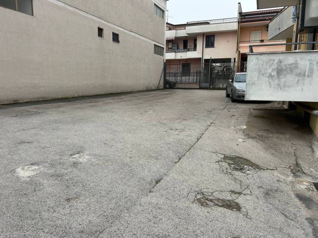 Palazzo / stabile a Teverola in Via 1 Dietro Corte - Foto 2