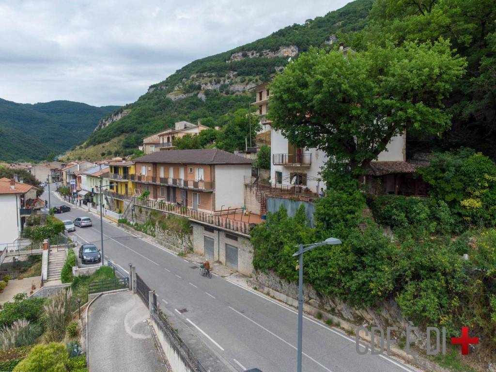 Villa a Rieti in Via Cicolano - Foto 3