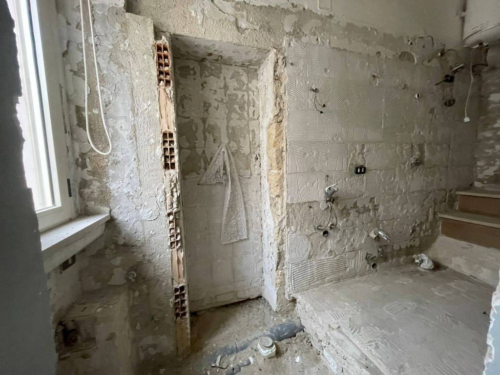 Casa indipendente a Lesina in Via G. Petrone - Foto 4