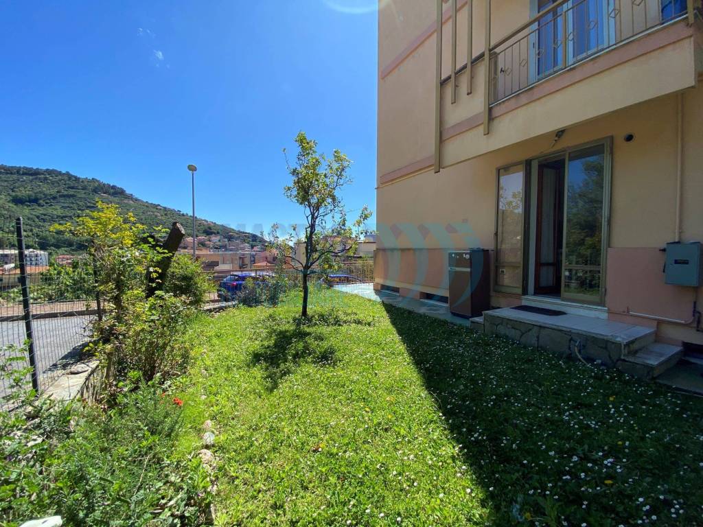 Appartamento a Finale ligure in Vico Melogno - Foto 4