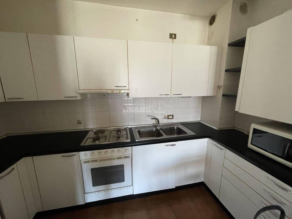 Appartamento a Belluno in Via Vittorio Veneto - Foto 3