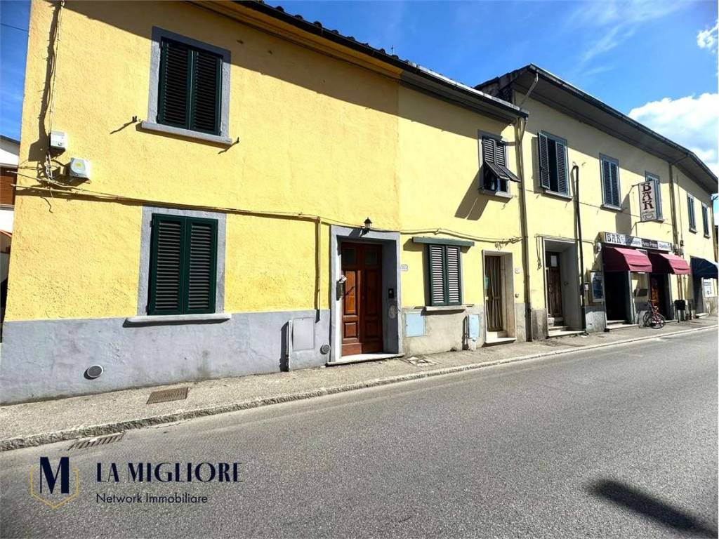 Casa indipendente a Prato in Via Roma - Foto 2