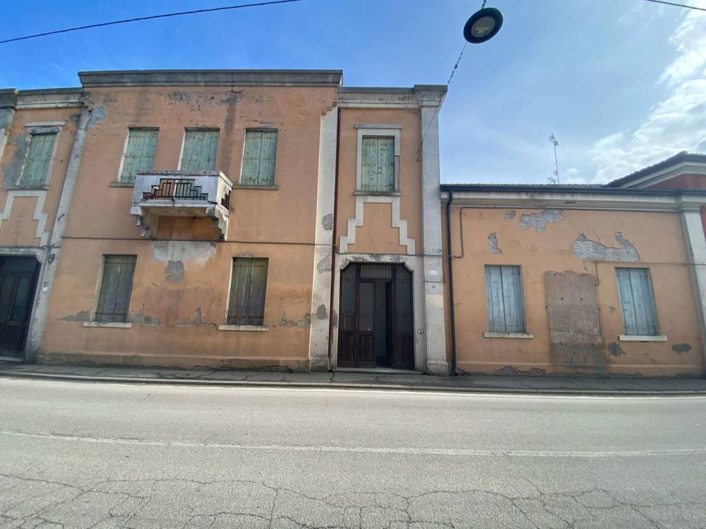 Immobile a Gavello in GAVELLO Via Giacomo Matteotti, 65 - Foto 3