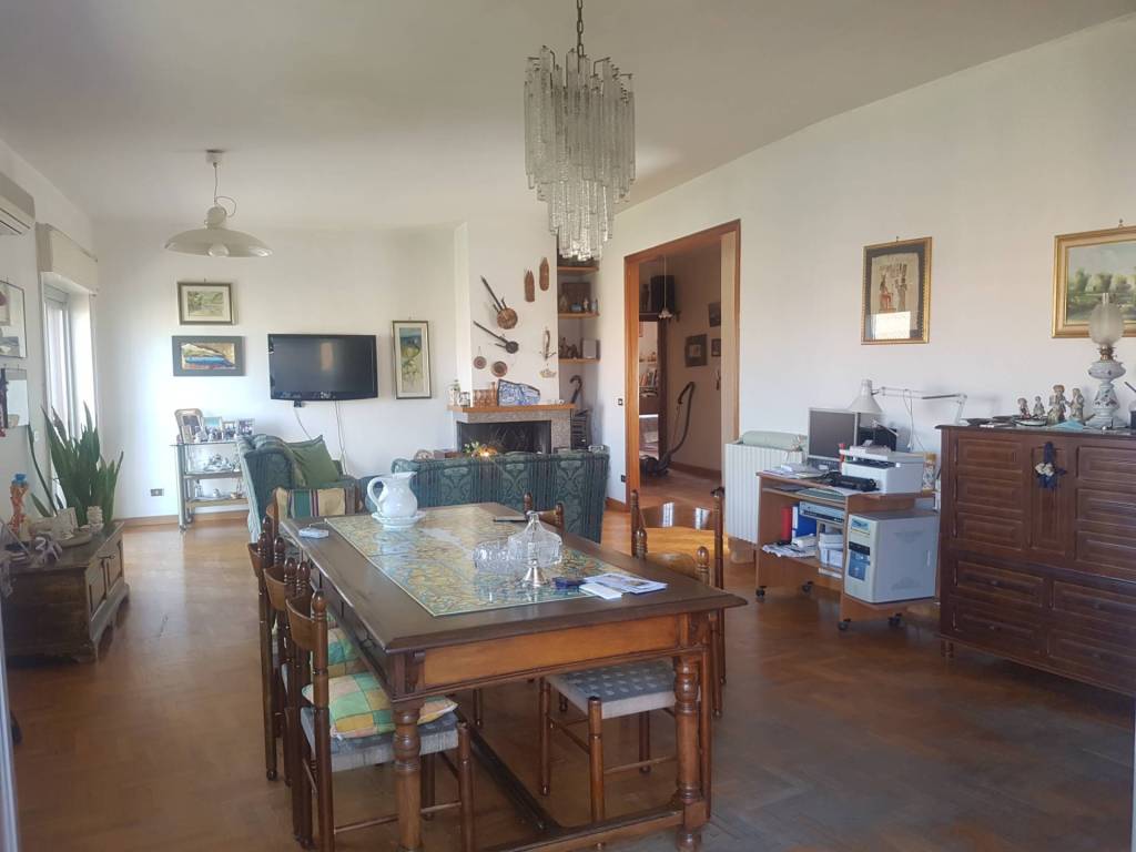 Appartamento a Paternò in VIA CORSO ITALIA, 66 - Foto 4
