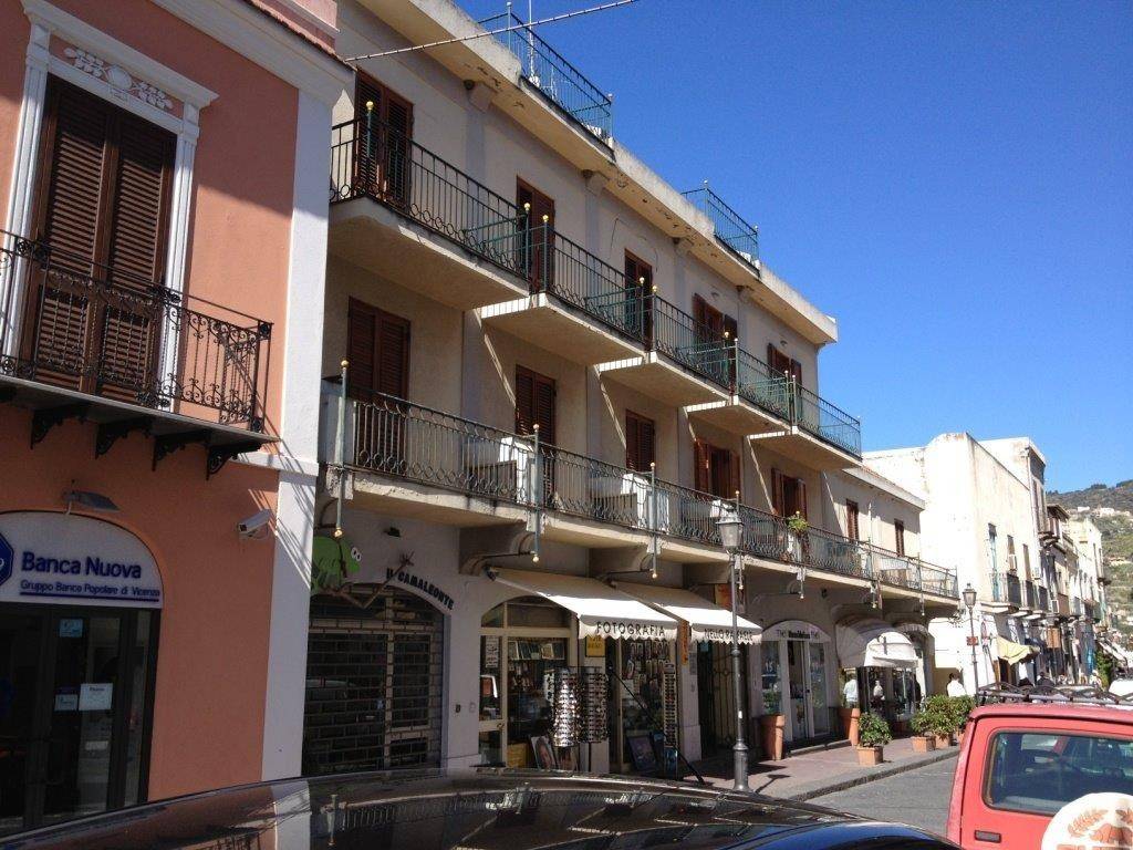 Attico / mansarda a Lipari in Corso Vittorio Emanuele II - Foto 2