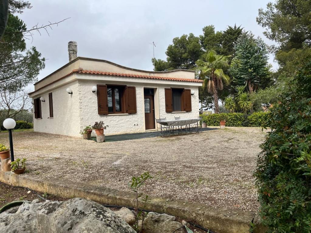 Villa a Francavilla fontana in Contrada Fontanella - Foto 2