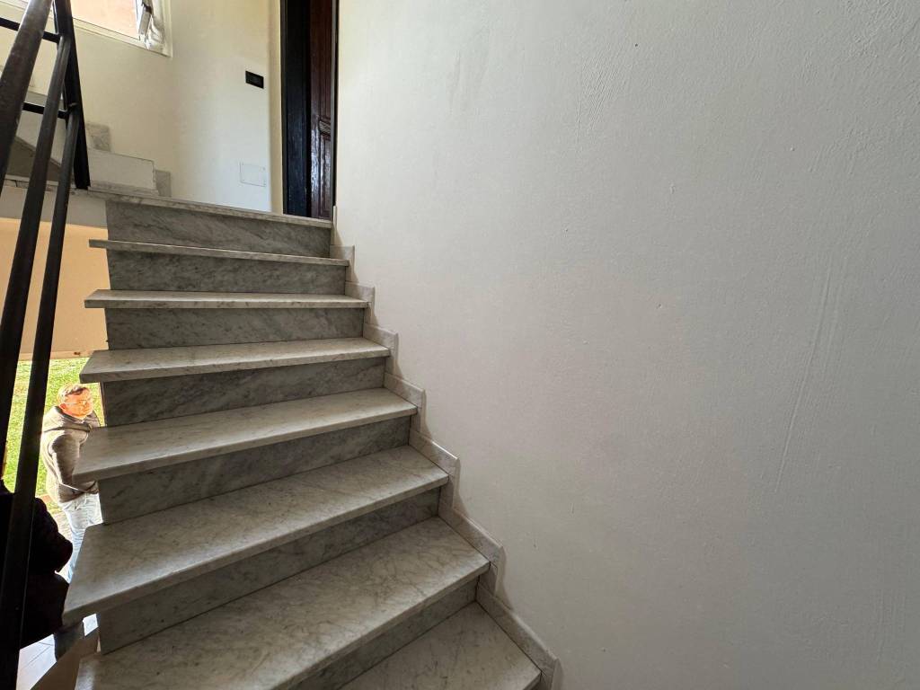 Casa indipendente a La spezia in Via Val di Carrara, 11 - Foto 2