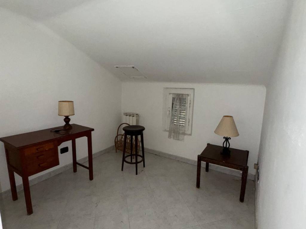 Casa indipendente a La spezia in Via Val di Carrara, 11 - Foto 4