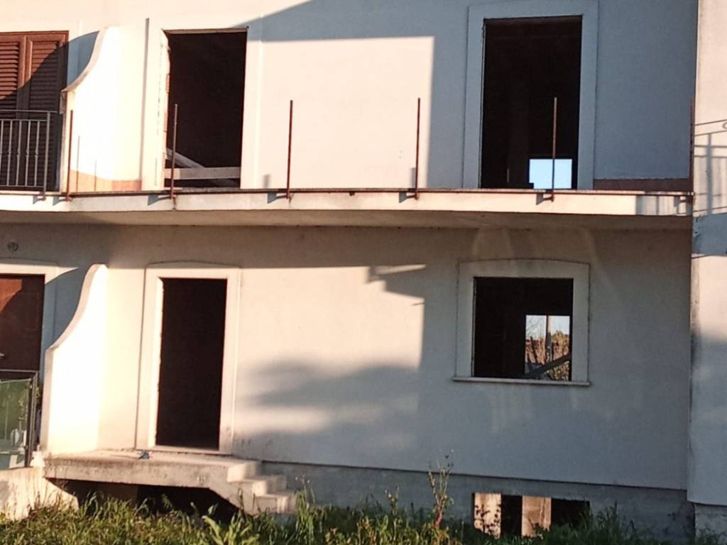 Villa a Alife in Via Giacomo Matteotti - Foto 4