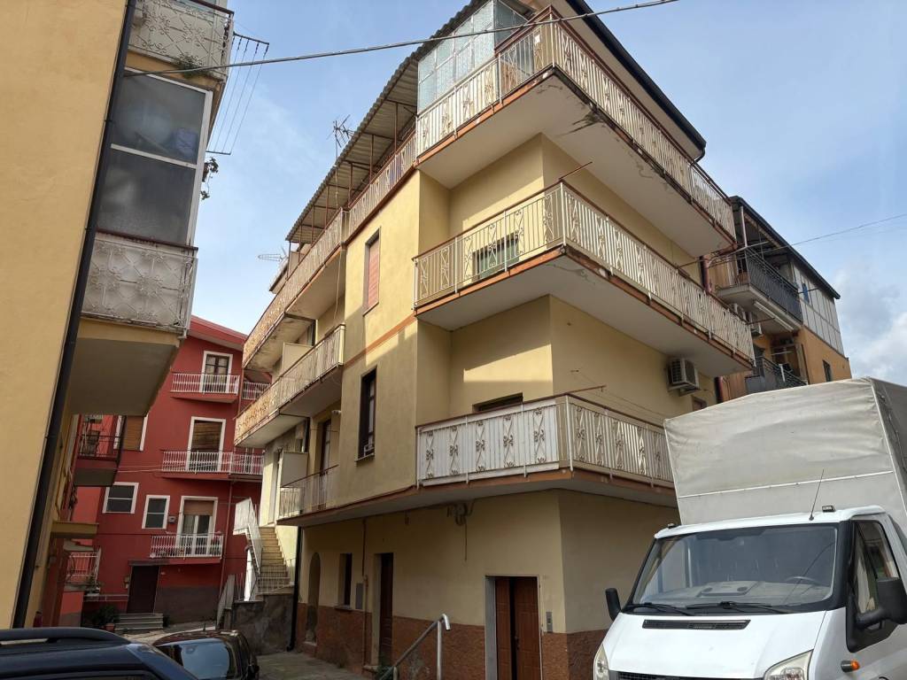 Appartamento a Lamezia terme in Via Ocinaro - Foto 3
