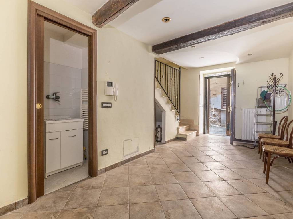 Casa indipendente a Sezze in Vicolo del Serpe - Foto 2