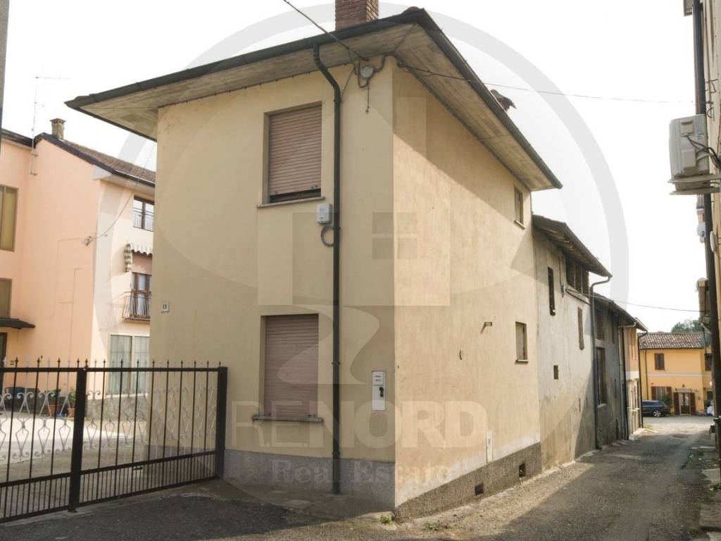 Villetta a schiera a Miradolo terme in Via IV Novembre - Foto 2